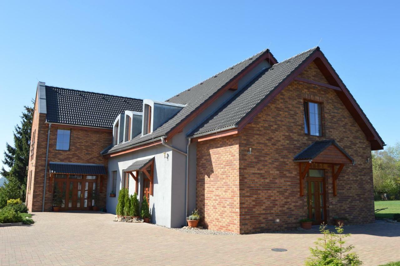 Vila Lipa Nový Bor Екстериор снимка