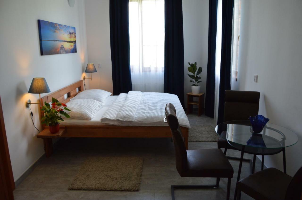 Vila Lipa Nový Bor Екстериор снимка